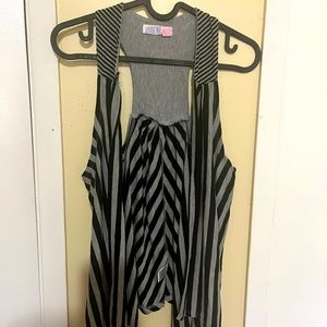 FREE WITH PURCHASE*/ Striie overtop from Ardene